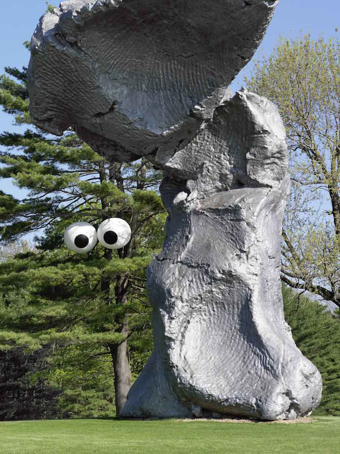 Installation view, Rob Pruitt: Art Idea #13: Put Googly Eyes in Trees, 2015 / Urs Fischer: Untitled (Big Clay No. 3), 2008-2011

